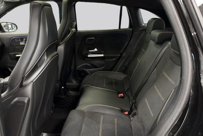 Mercedes GLA45 AMG bild 9