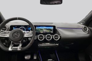 Mercedes GLA45 AMG bild 7