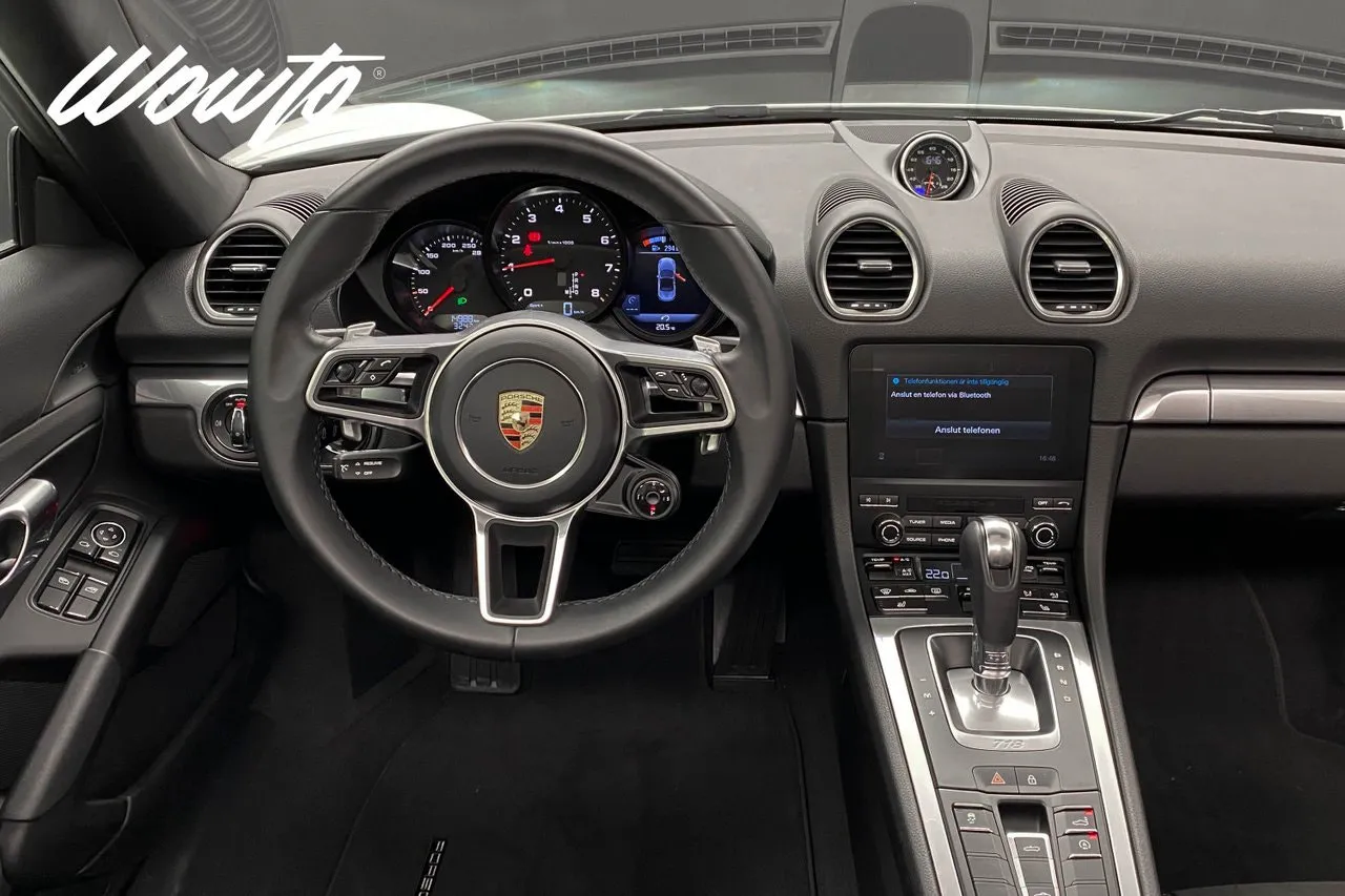 Vehicle image 21