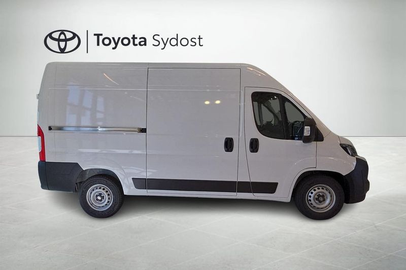 Toyota Proace bild 2