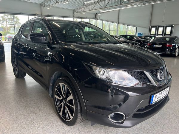 Nissan Qashqai 1.2 DIG-T XTRONIC-CVT Panorama 360kamera Eu6 - 2017