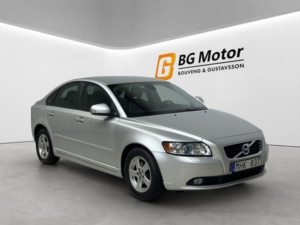 Volvo S40 D2 115HK Momentum Värmare/Skinn/PDC/RÄNTEKAMPANJ - 2012