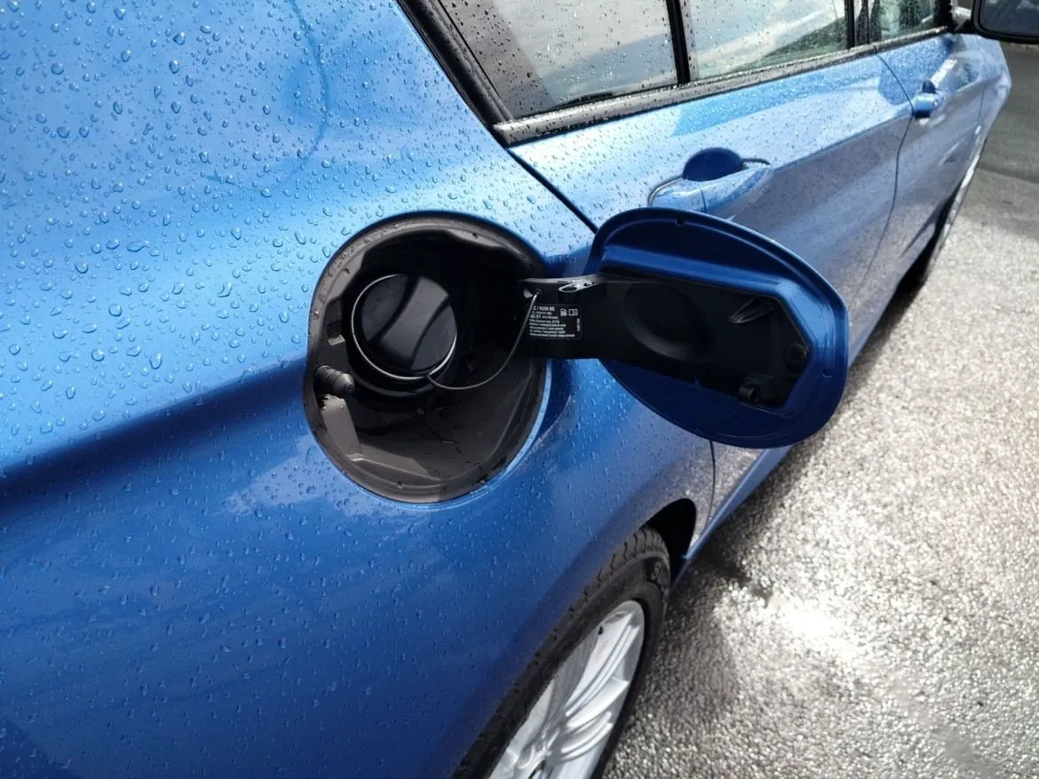 Vehicle image 20