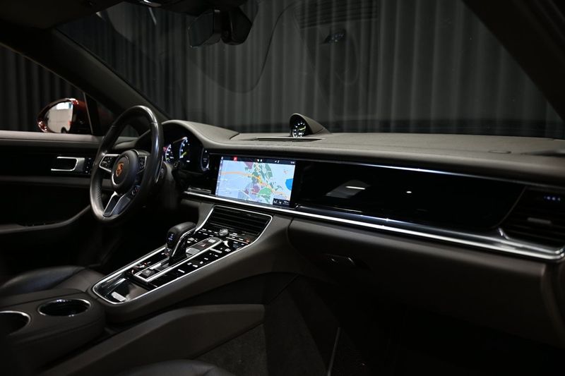 Porsche Panamera bild 25