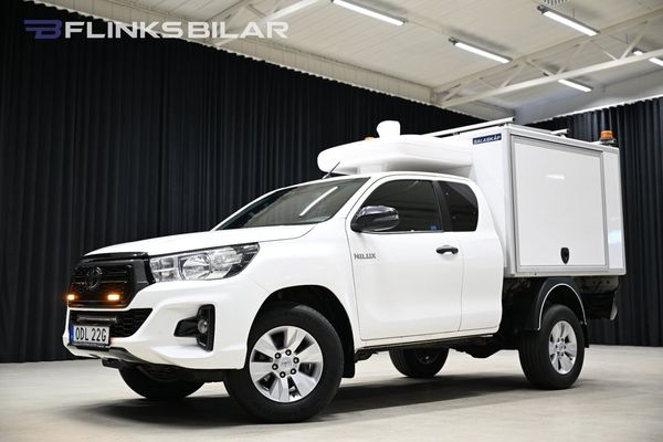 Toyota Hilux 150HK Servicebil|Kåpa|Inredd|Drag|Värmare|Leasbar|SeUtr - 2021