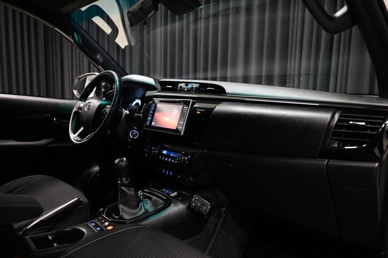 Toyota Hilux bild 31