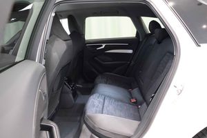 Audi A6 bild 9