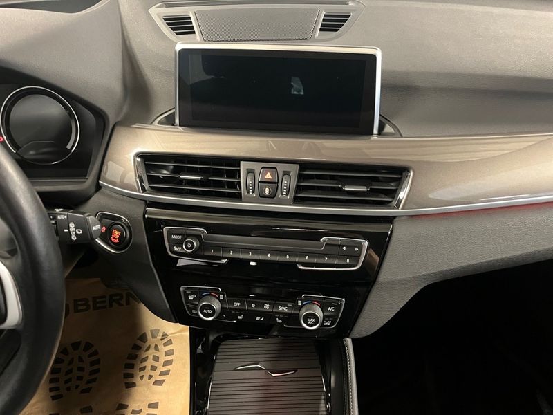 BMW X1 bild 11