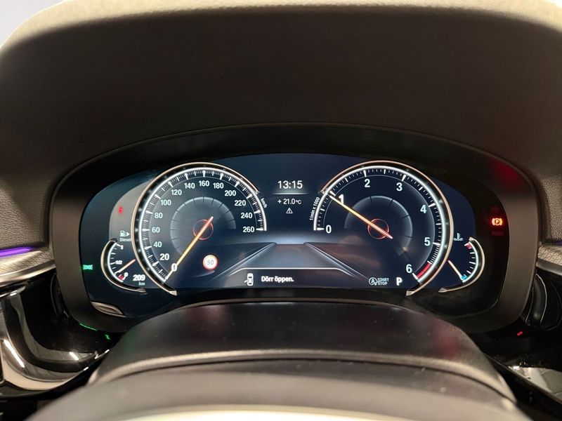 BMW 520 bild 12