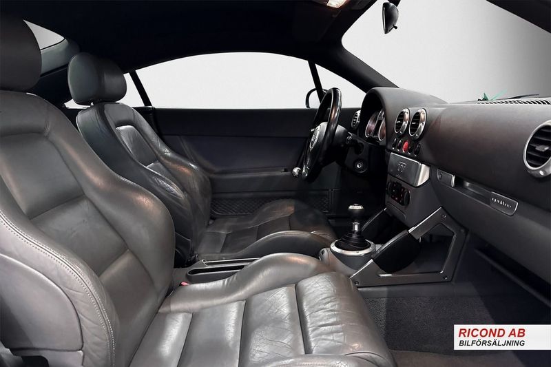 Audi TT bild 13