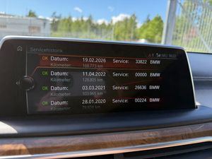 BMW 750 bild 17