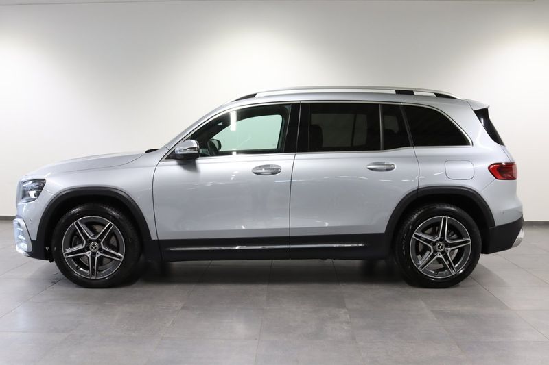 Mercedes GLB220 bild 3