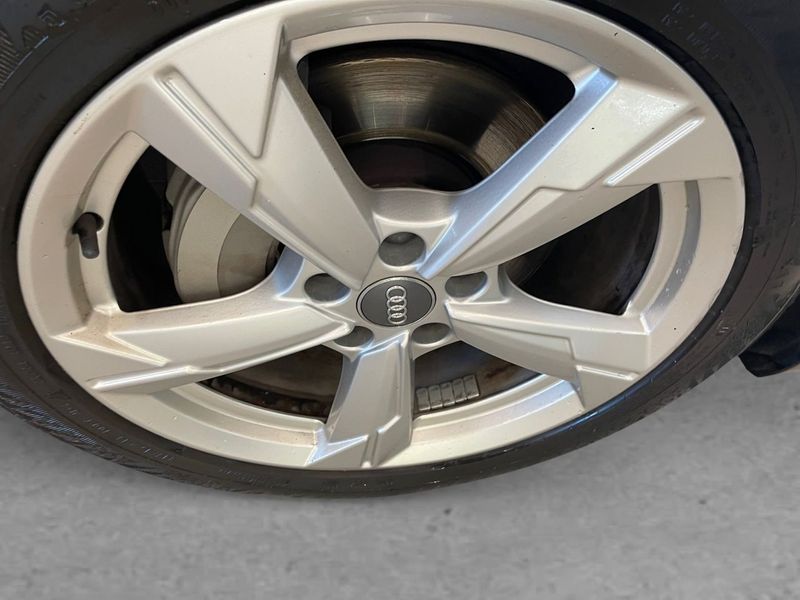 Audi A6 bild 8