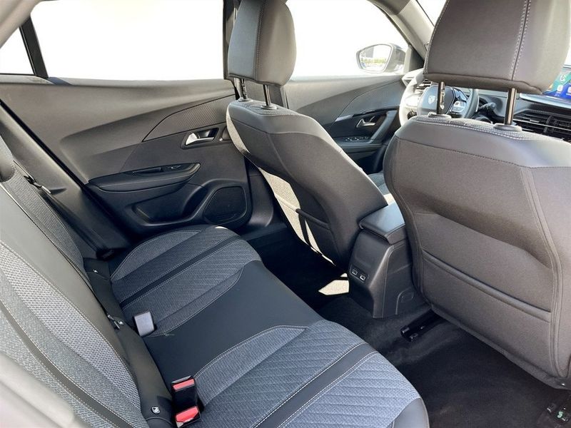 Peugeot 2008 bild 12