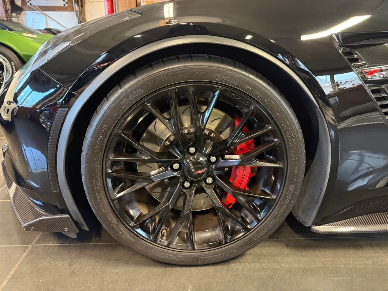Vehicle image 11