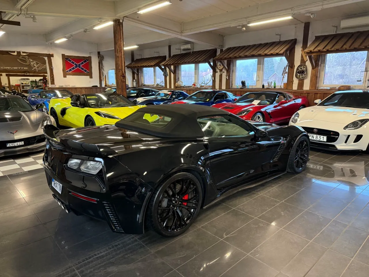 Vehicle image 6