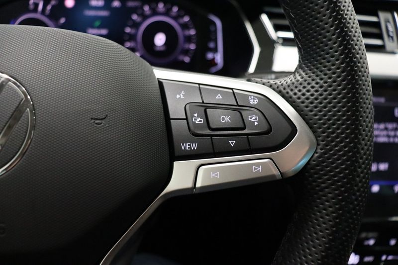 Volkswagen Passat bild 19