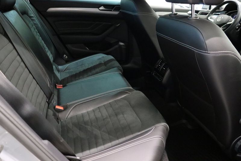 Volkswagen Passat bild 14