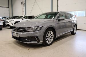 Volkswagen Passat bild 1