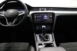 Volkswagen Passat bild 17