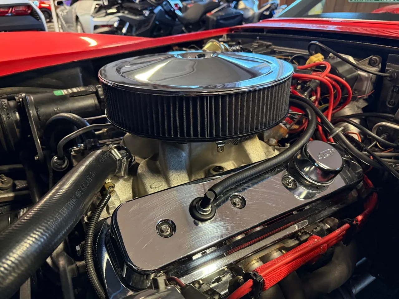 Vehicle image 33
