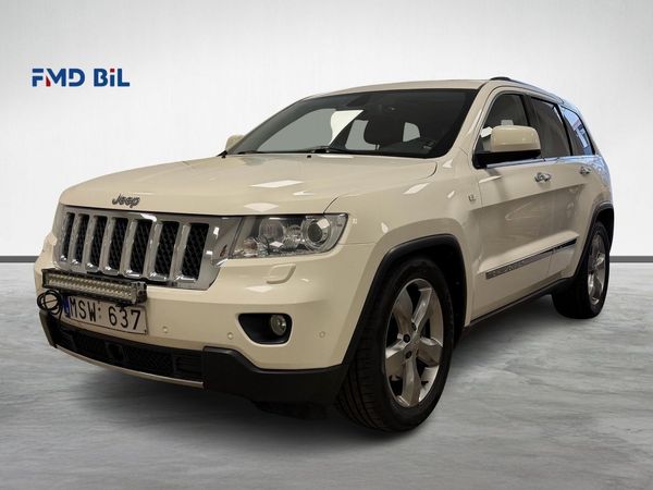 Jeep Grand Cherokee 3.0 V6 4WD 241HK PANO DRAG LUFTFJÄD B-KAM NAVI ADAPTIV - 2012