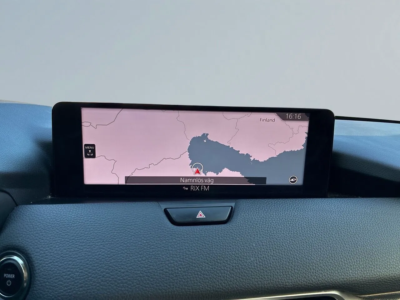 Vehicle image 14