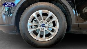 Ford Kuga bild 9