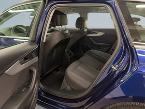 Audi A4 bild 13