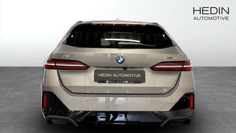 BMW i5 bild 7