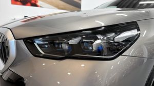 BMW i5 bild 11