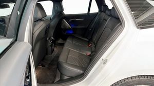 BMW i5 bild 5