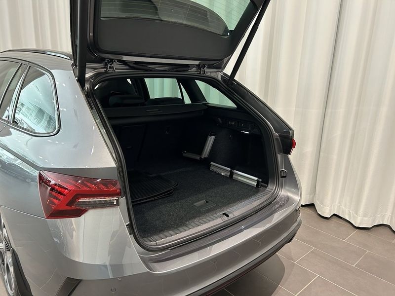 Skoda Octavia bild 4