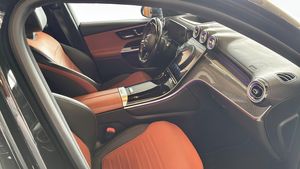 Mercedes GLC300 bild 3