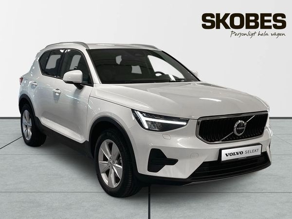 Volvo XC40 B4 FWD Bensin Core - 2025