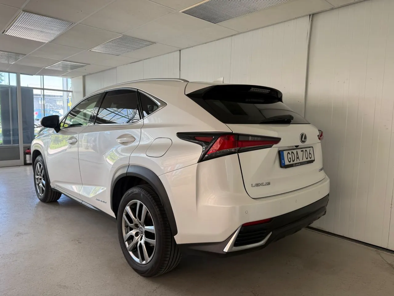 Vehicle image 2