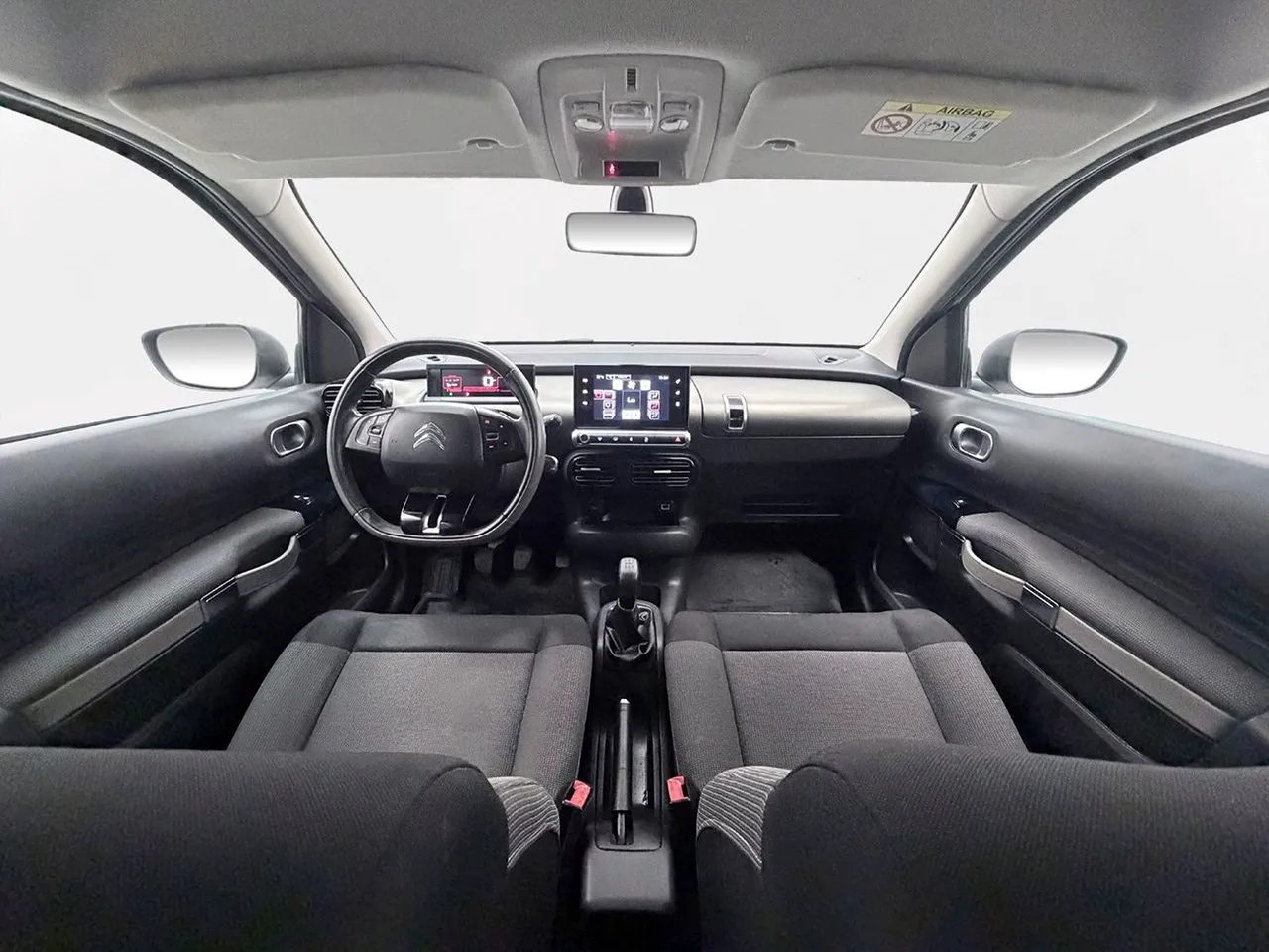Vehicle image 14
