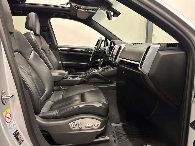 Porsche Cayenne bild 9