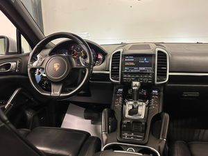 Porsche Cayenne bild 27
