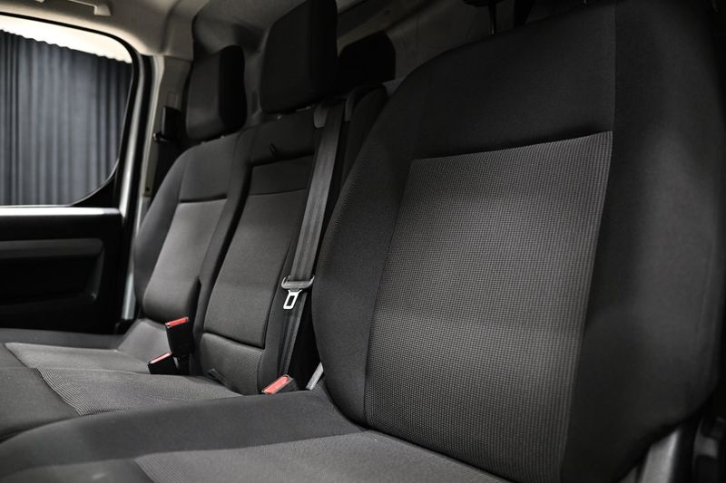 Opel Vivaro bild 28