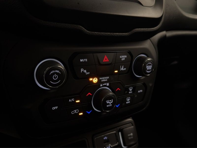Jeep Renegade bild 23