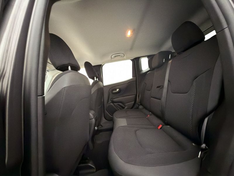 Jeep Renegade bild 26