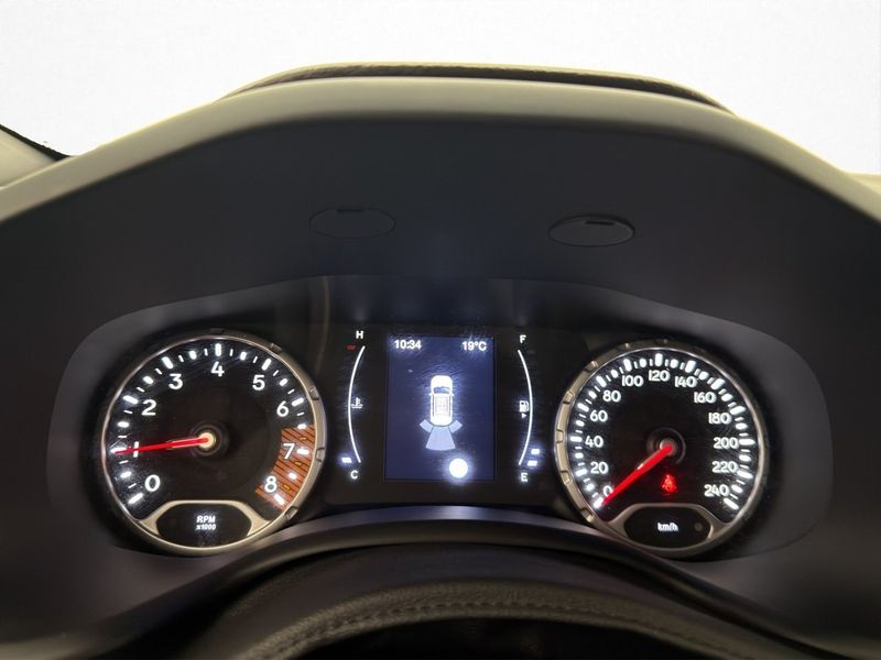 Jeep Renegade bild 15