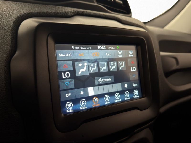Jeep Renegade bild 19