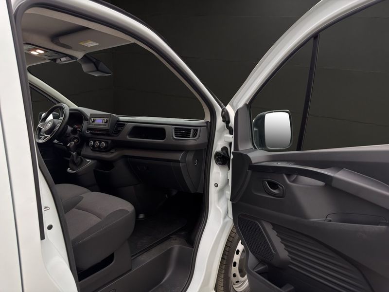 Nissan Primastar bild 25