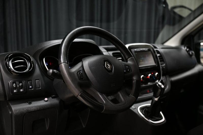 Renault Trafic bild 10