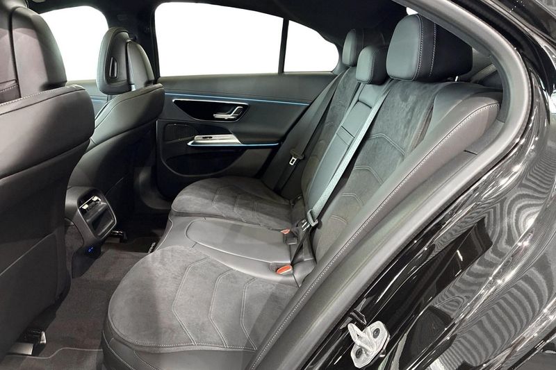 Mercedes E300 bild 12