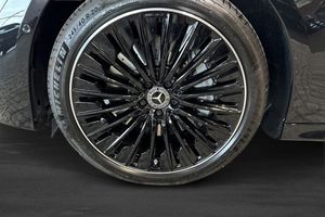 Mercedes E300 bild 6