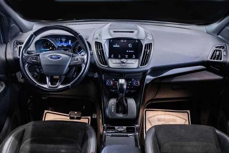 Ford Kuga bild 15