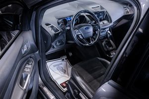 Ford Kuga bild 12
